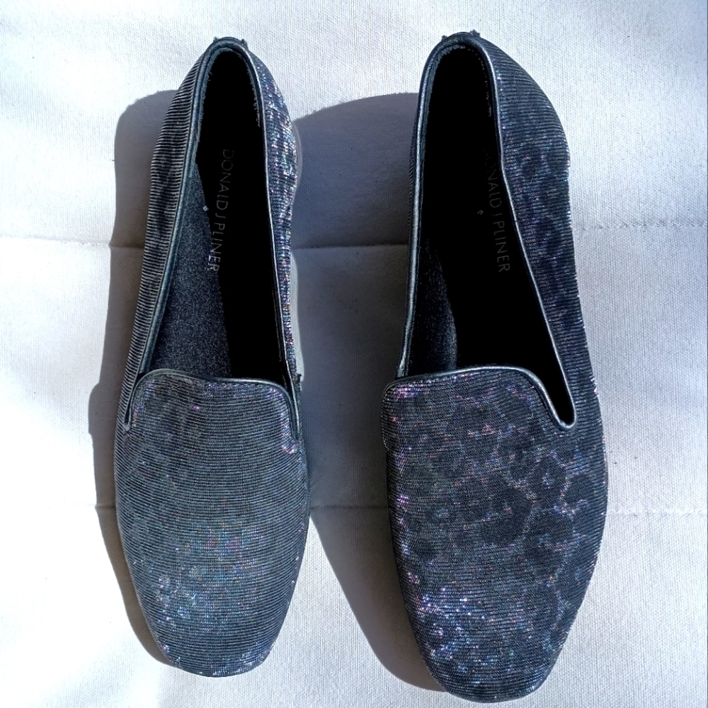 NWOT Donald J Pliner Hazel Flats Women's Shoes Gunmetal Sparkle Leopard 8.5 - Picture 1 of 7
